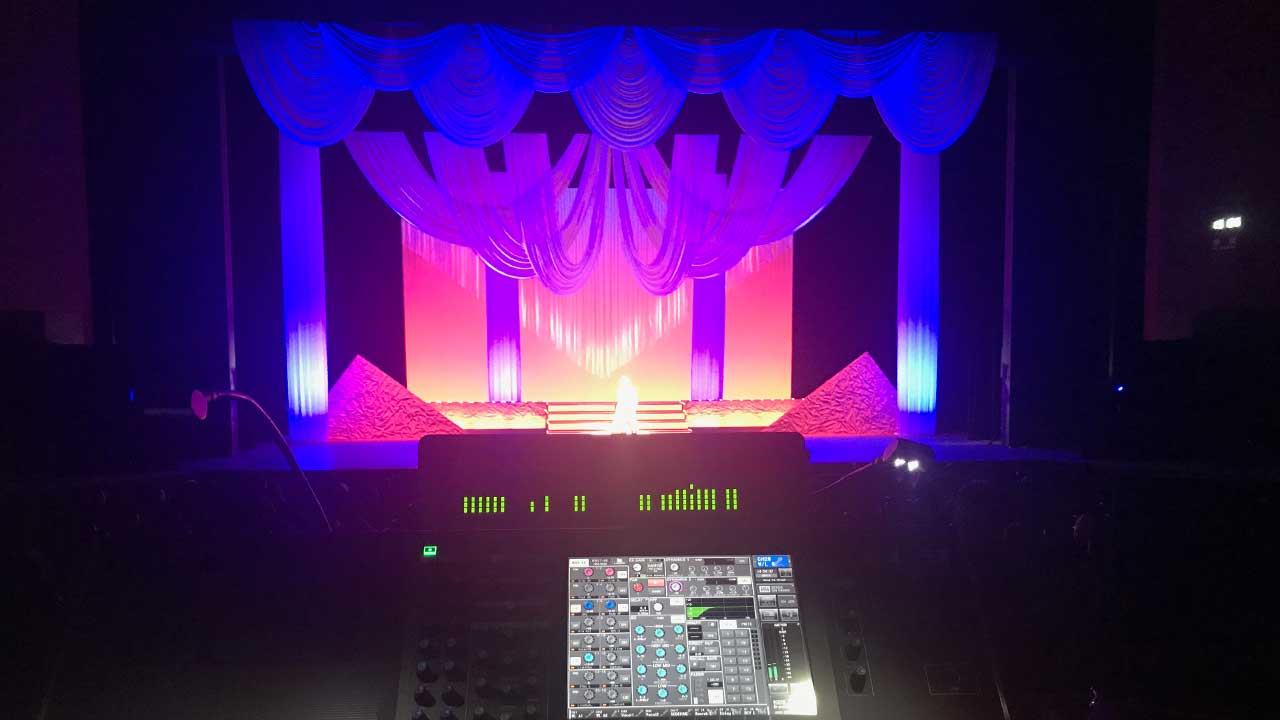 舞台照明イメージ
